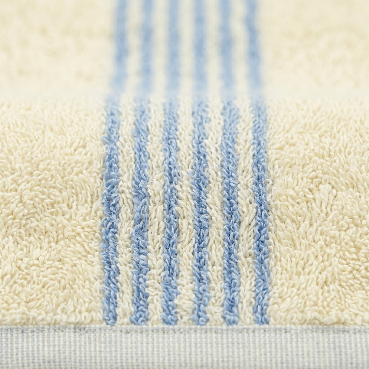 Porto Stripe Beach Towel
